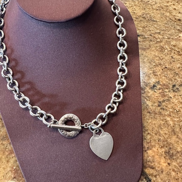 Tiffany & Co 925 Sterling Silver Heart Toggle Necklace - Picture 5 of 5
